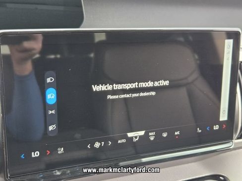 New 2026 Ford Expedition Active RWD image 16