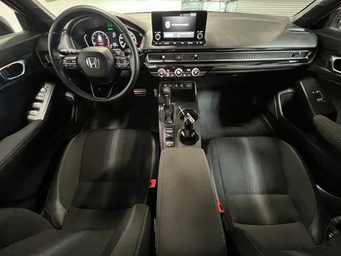Used 2025 Honda Civic Sport image 17