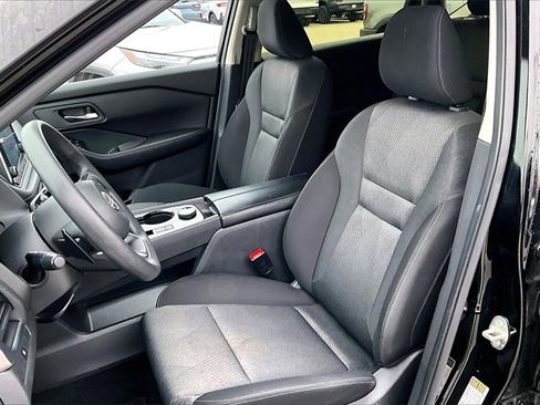 Used 2024 Nissan Rogue SV image 22