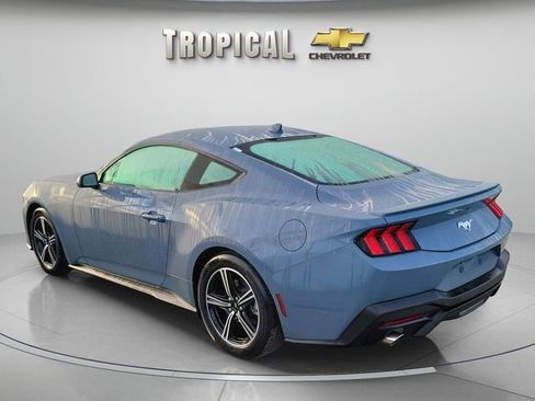 Used 2024 Ford Mustang Premium image 2