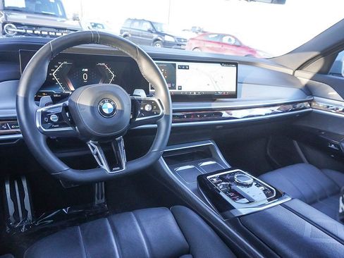 Used 2023 BMW 760i xDrive w/ Parking Assistance Package image 36