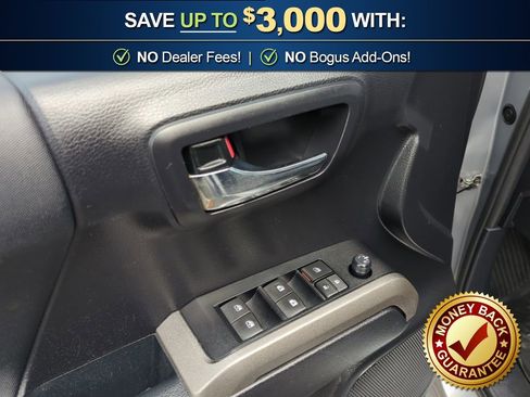 Used 2021 Toyota Tacoma TRD Off-Road image 16