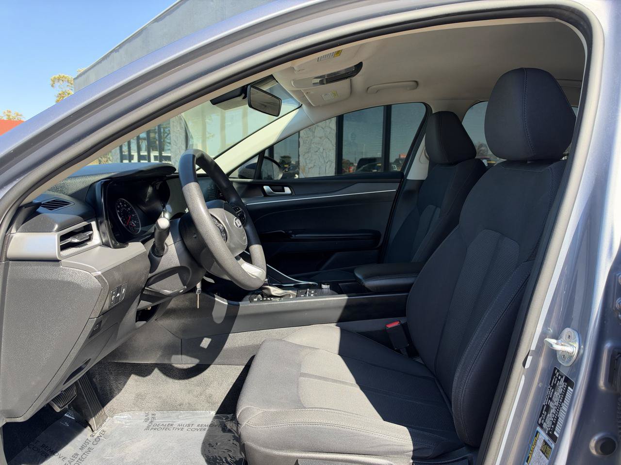 Used 2021 Kia K5 LX FWD image 2