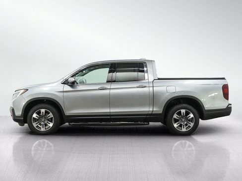 Used 2017 Honda Ridgeline RTL-E image 2