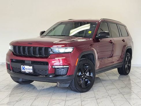 Used 2025 Jeep Grand Cherokee L Limited w/ Black Appearance Package RWD image 1