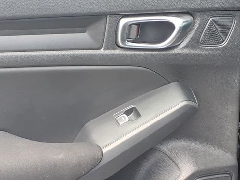 Used 2025 Honda Civic Sport image 29