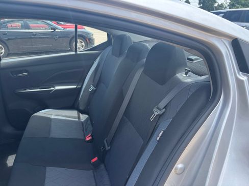 Used 2025 Nissan Versa SV FWD image 23