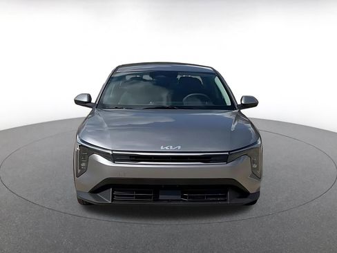Used 2025 Kia K4 LXS image 3