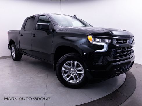 Used 2025 Chevrolet Silverado 1500 RST AWD/4WD image 1
