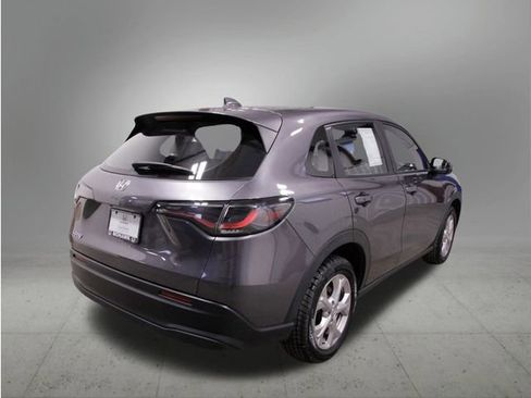 Certified 2023 Honda HR-V LX image 8