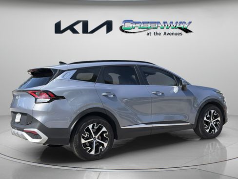 Certified 2025 Kia Sportage EX w/ Premium Package FWD image 6