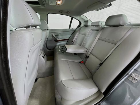 Used 2010 BMW 328i Sedan image 27