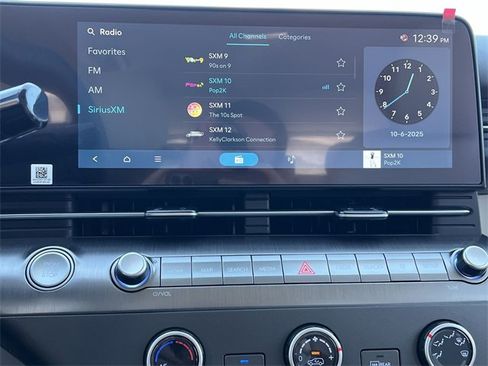 New 2026 Hyundai Kona SE image 4