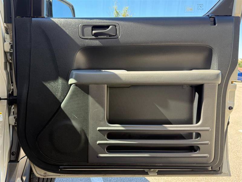 Used 2005 Honda Element EX image 17