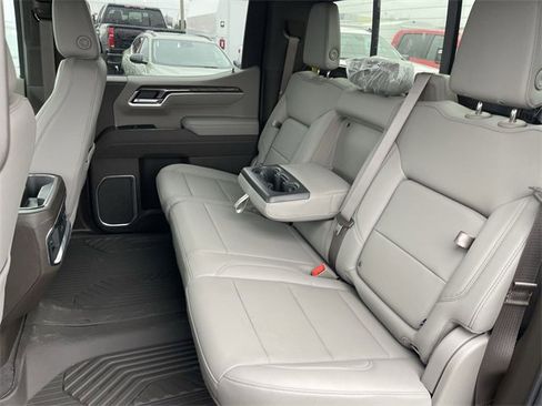 New 2026 Chevrolet Silverado 1500 LTZ w/ LTZ Premium Package image 22