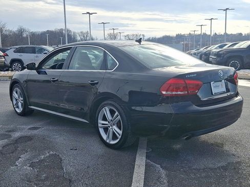Used 2014 Volkswagen Passat 1.8T SE image 4