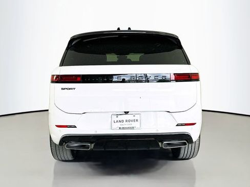 New 2026 Land Rover Range Rover Sport Dynamic SE AWD/4WD image 6
