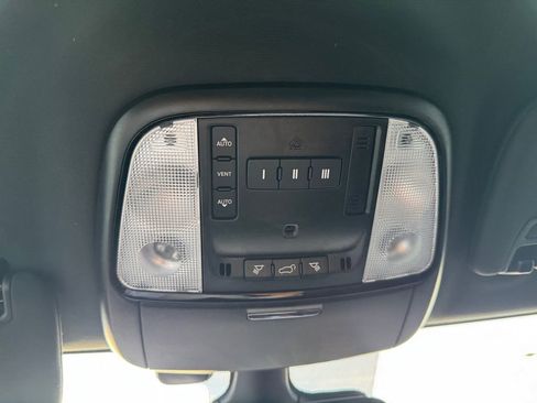 Used 2024 Dodge Durango GT image 24