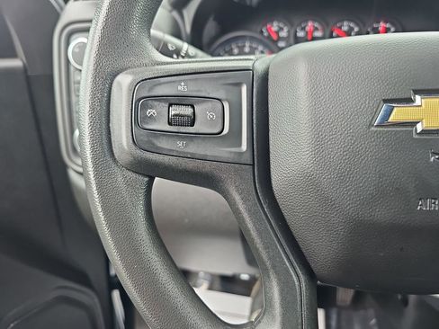Used 2022 Chevrolet Silverado 1500 Custom AWD/4WD image 22