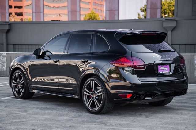 Used 2014 Porsche Cayenne GTS AWD/4WD image 7