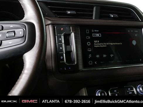 Used 2022 GMC Yukon Denali image 10