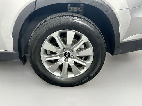 Used 2025 Hyundai Palisade SEL FWD image 11