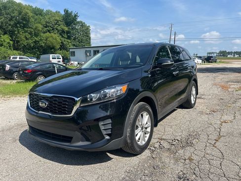 Used 2020 Kia Sorento LX FWD image 3