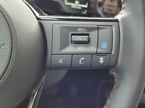 New 2026 Nissan Kicks SR w/ Cold Weather Package FWD image 20