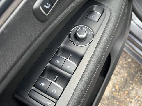 Used 2023 Alfa Romeo Stelvio Ti image 19