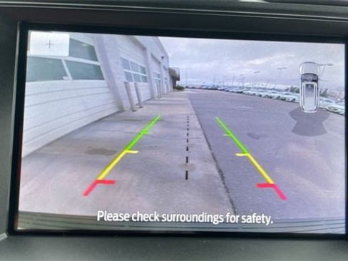 Used 2021 Ford Expedition Max XLT image 17