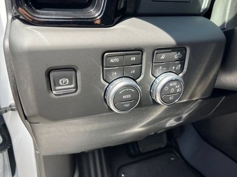Used 2026 GMC Sierra 1500 AT4 AWD/4WD image 18
