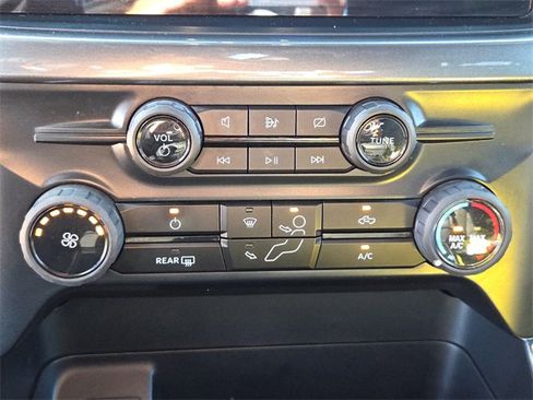 Used 2024 Ford F150 STX image 21