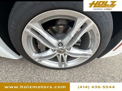 Certified 2017 Chevrolet Corvette Stingray Coupe w/ 1LT image 31