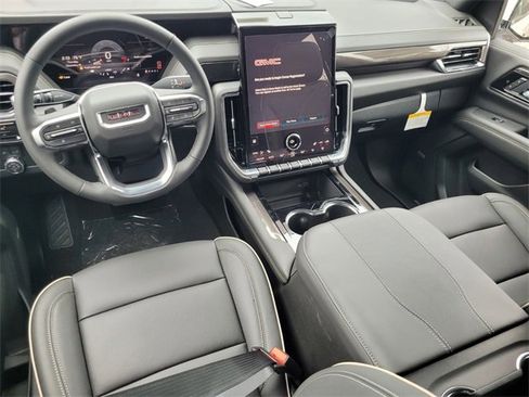 New 2026 GMC Yukon Elevation image 9