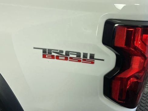 New 2025 Chevrolet Colorado Trail Boss image 33