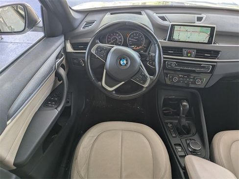 Used 2017 BMW X1 xDrive28i image 17