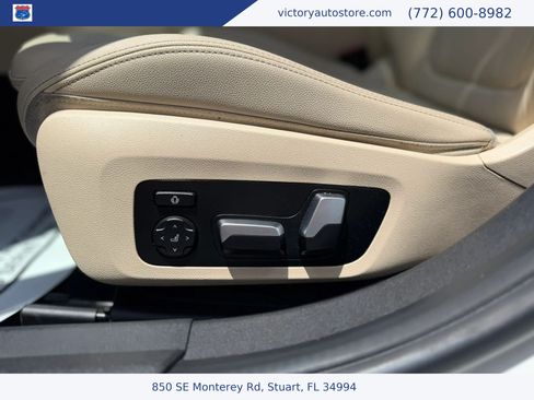 Used 2020 BMW 330i Sedan w/ Convenience Package RWD image 16