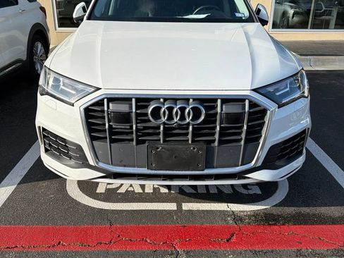 Used 2022 Audi Q7 3.0T Premium Plus w/ Premium Plus Package AWD/4WD image 12