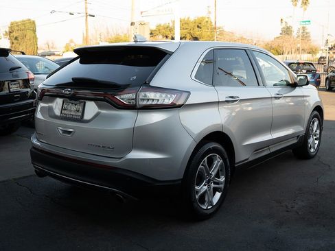 Used 2017 Ford Edge Titanium w/ Equipment Group 301A image 4