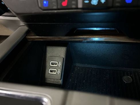 Used 2020 Ford F150 Lariat w/ Equipment Group 502A Luxury image 36