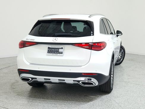 New 2026 Mercedes-Benz GLC 300 image 8