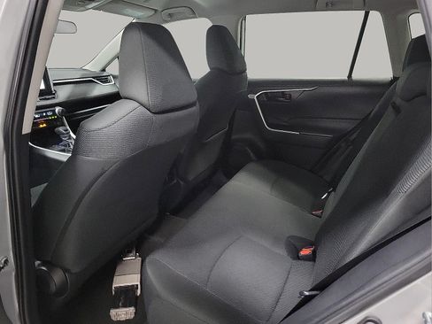 Used 2024 Toyota RAV4 LE AWD/4WD image 18