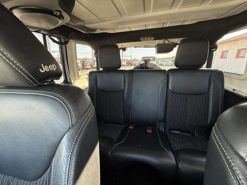 Used 2014 Jeep Wrangler Unlimited Sport image 20