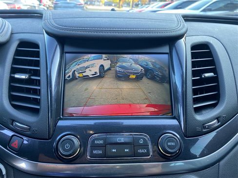 Used 2019 Chevrolet Impala LT image 31