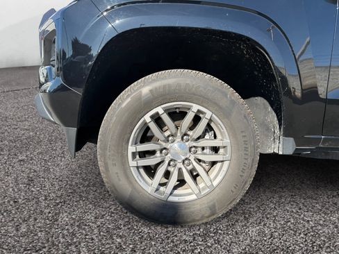 Used 2023 Chevrolet Colorado LT w/ LT Convenience Package II image 14