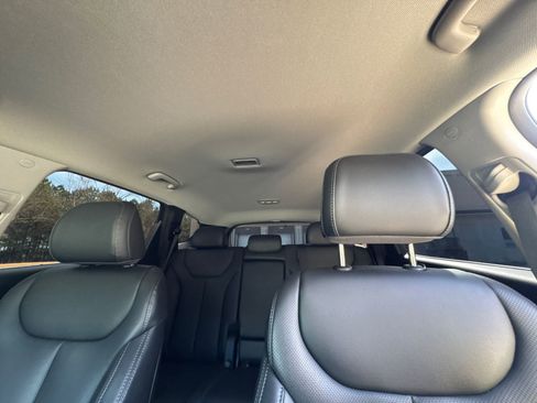 Used 2023 Hyundai Santa Fe XRT image 32