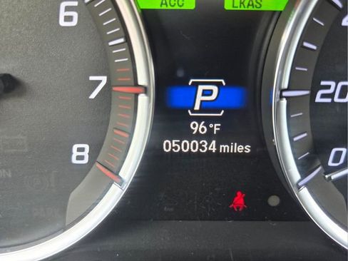 Used 2020 Acura MDX FWD image 31