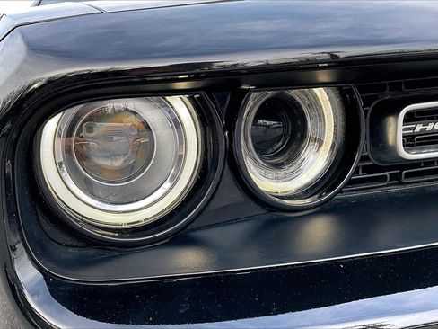 Used 2023 Dodge Challenger SXT image 29