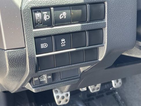 Used 2025 Toyota Tacoma TRD Sport AWD/4WD image 20