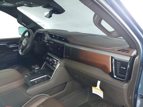 Used 2025 GMC Sierra 1500 Denali w/ Denali Reserve Package image 28